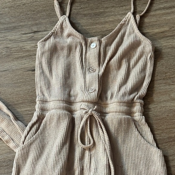 Women's Rue 21 Tan Jumpsuit - Picture 2 of 6